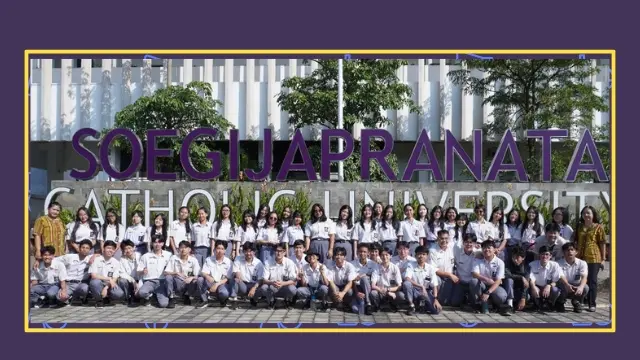 Campus Visit SMA Krista Mitra to Soegijapranata Catholic University